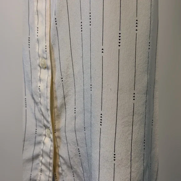 Pendleton Silk Blouse Button Top Flutter Sleeve Arrow Stripe Cream - Picture 6 of 12